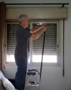 Troca de correia de persiana externa -santo-andre-sp